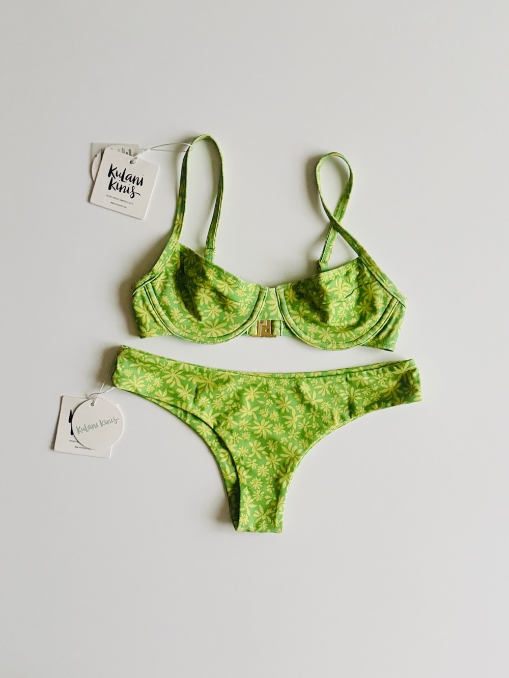 NWT Kulani Kinis XS/SMALL Banana Cabana green floral swim bikini set